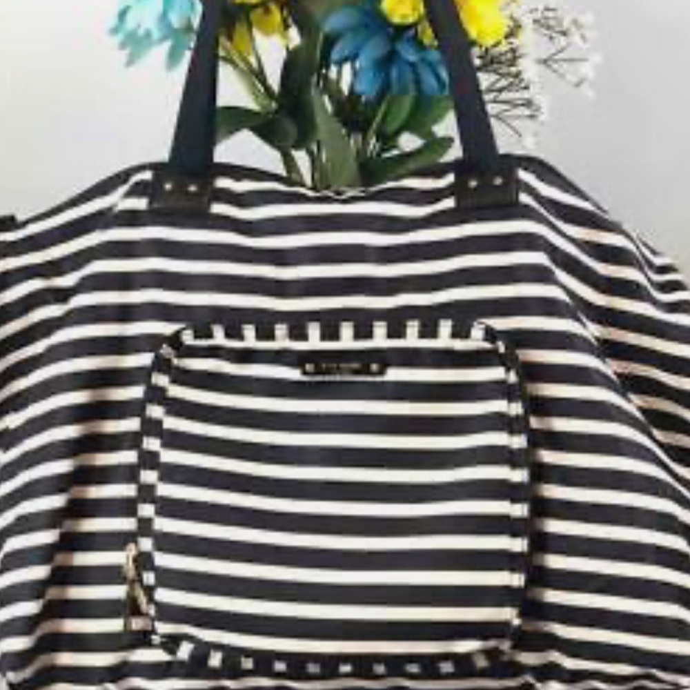 ONE DAY MARKDOWN! HAMPTONS VACA BAG!  Kate Spade HUGE Duffle/Weekend / Bag|